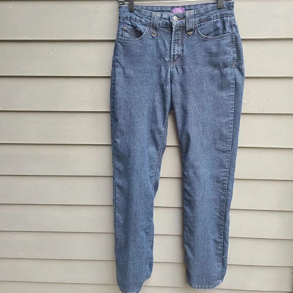 NYDJ Lift Tuck Technology Straight Jeans size 6